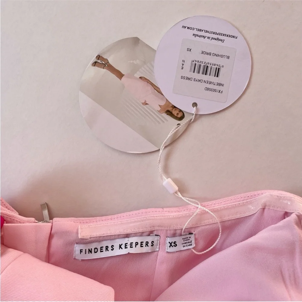 Finders Keepers Pink Dress - Picture 6 of 6